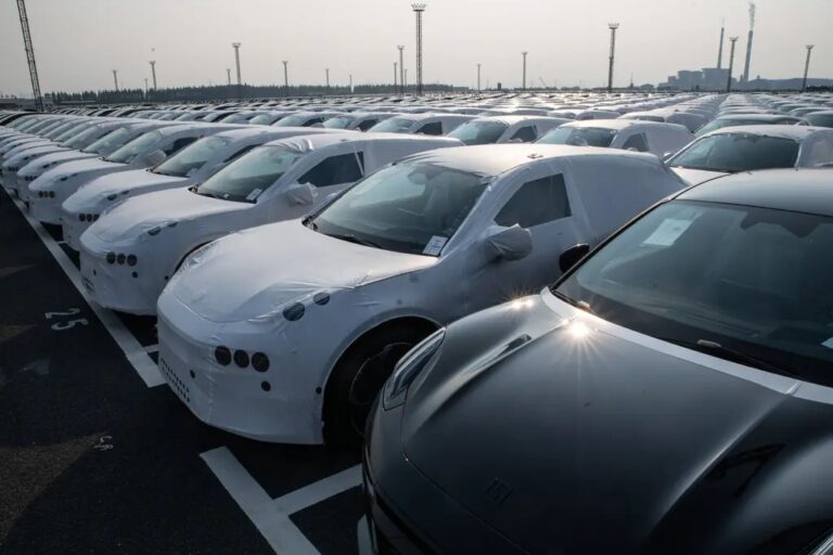 ¿Por qué los estadounidenses no pueden comprar autos eléctricos baratos de China?