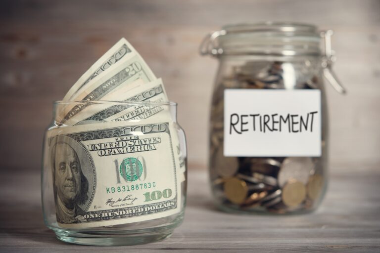 Cómo recibir $1,000 dólares gratis del gobierno de Estados Unidos para tus cuentas de jubilación – Solo Dinero