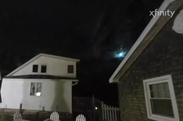 “Cayó y desapareció”: Así se vio la impresionante bola de fuego que atravesó el cielo de Nueva Jersey (VIDEO)