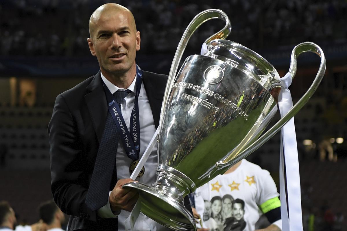 El gigante de Europa que llamó a Zinedine Zidane: podría volver a dirigir en la próxima temporada