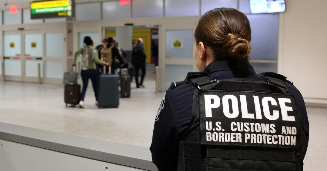 Ofrece Seguridad Nacional fondos para migrantes en frontera