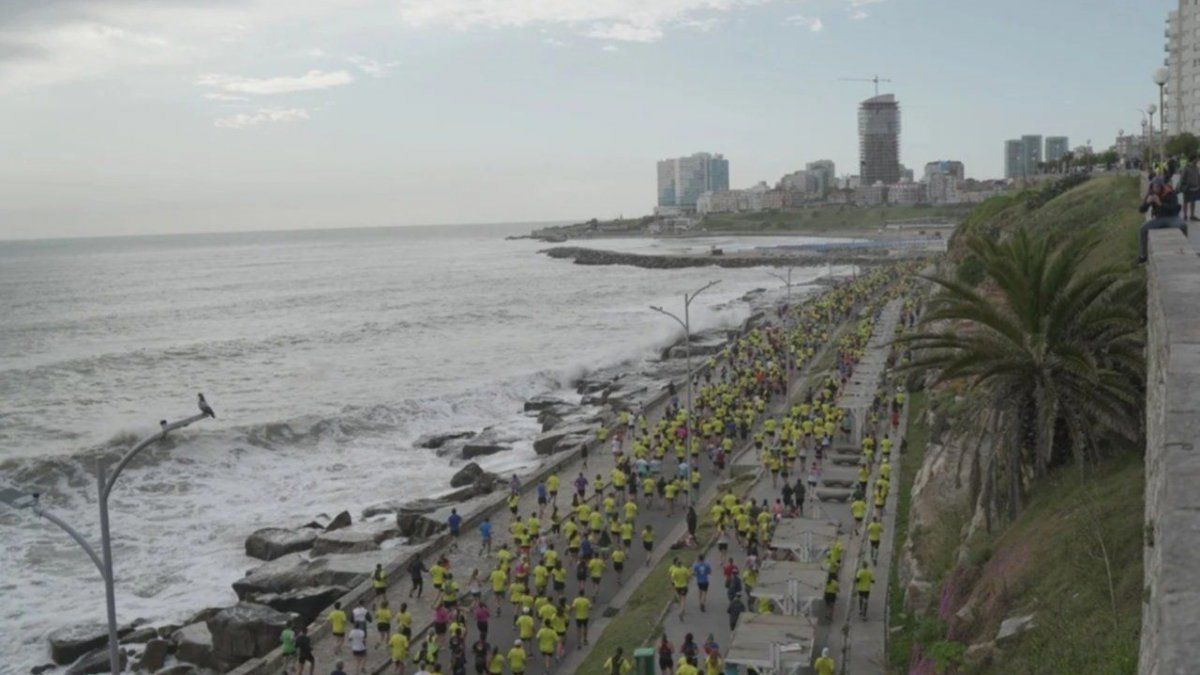 Murió un corredor durante el Maratón de Mar del Plata