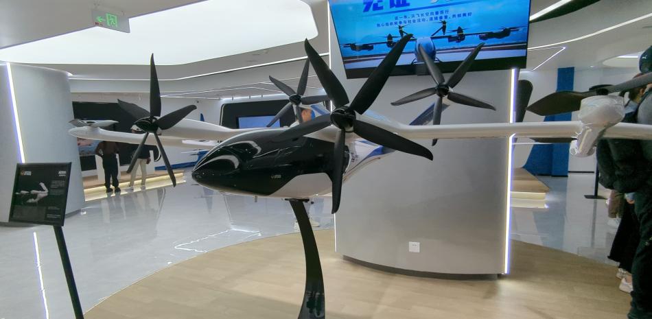 Empresa china busca conquistar el cielo con un vehículo volador