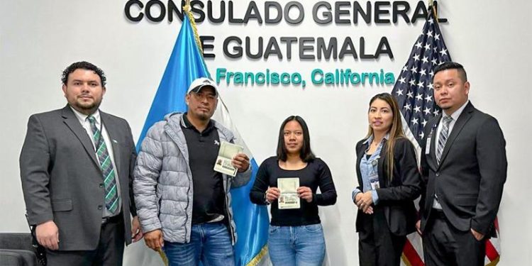 minex-informo-que-los-guatemaltecos-residentes-en-san-francisco-podran-solicitar-pasaportes
