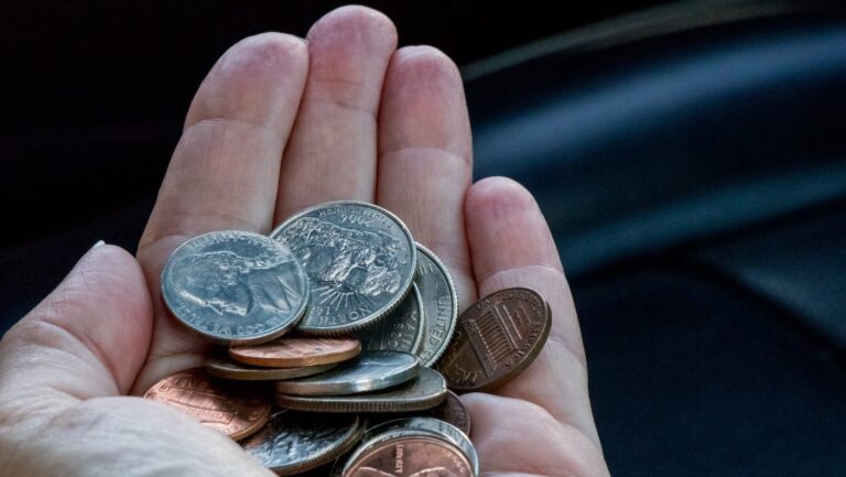 9-monedas-de-cinco-centavos-que-podrian-hasta-$4,200-dolares-en-el-mercado-–-la-opinion