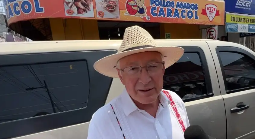 Ken Salazar acude a Chiapas para tratar temas sobre migración e inseguridad