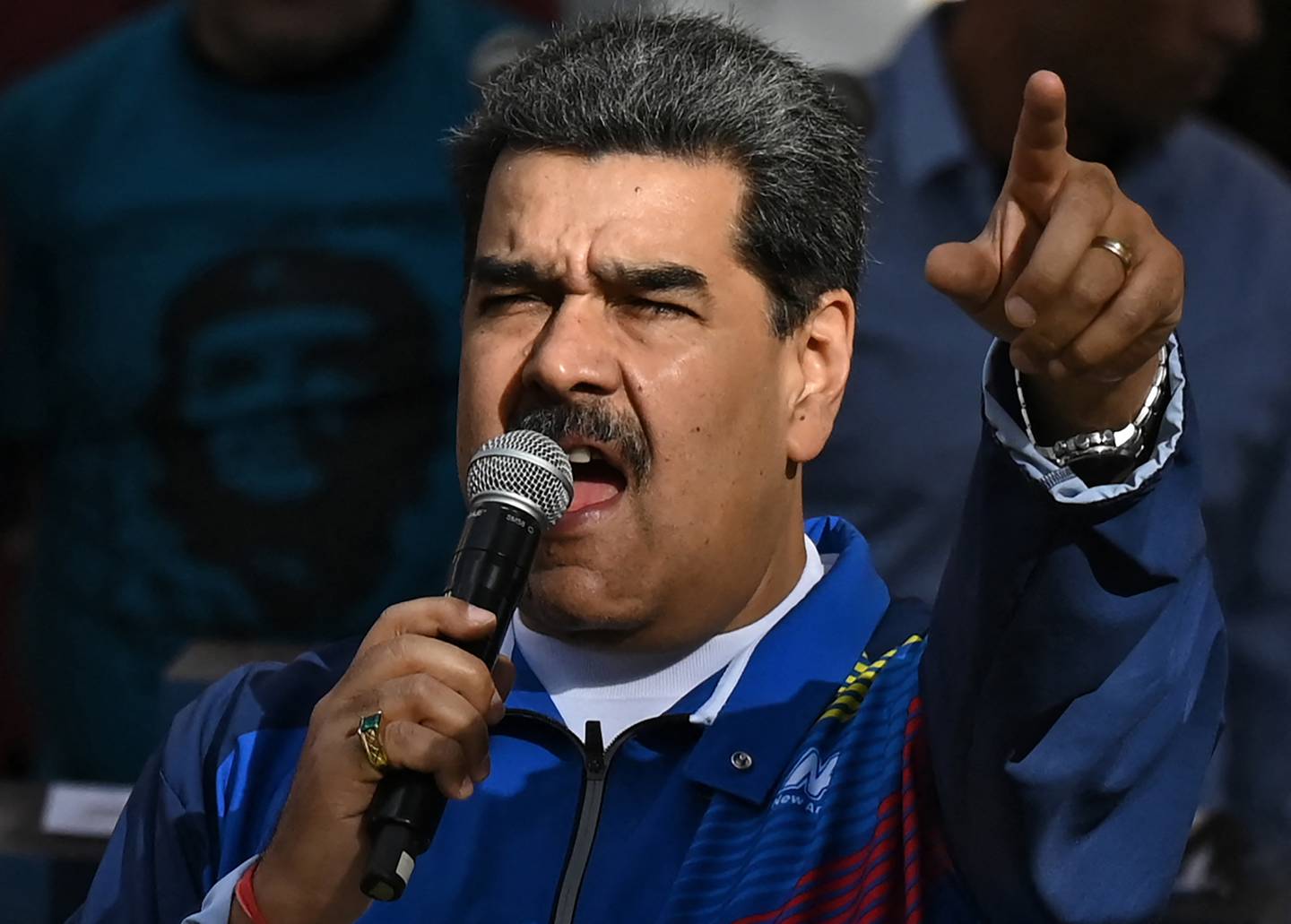 Nicolás Maduro afirma que Estados Unidos se dio ‘un tiro en ambos pies’ tras reimponer sanciones petroleras
