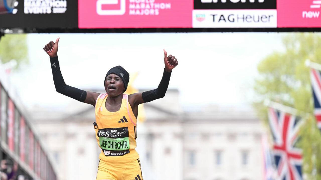 La keniana Peres Jepchirchir gana el maratón femenino de Londres