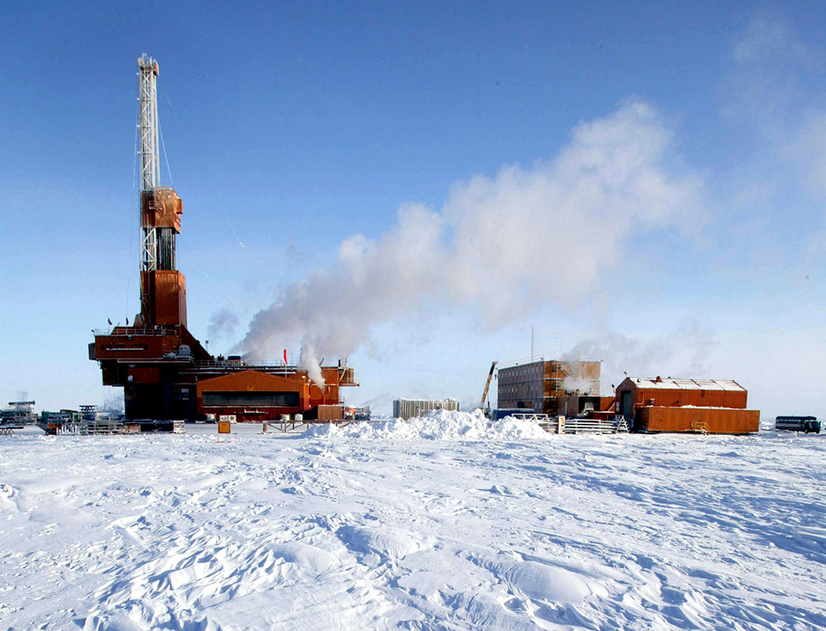 Interior finalizes Arctic oil restrictions, rejects Ambler Road
