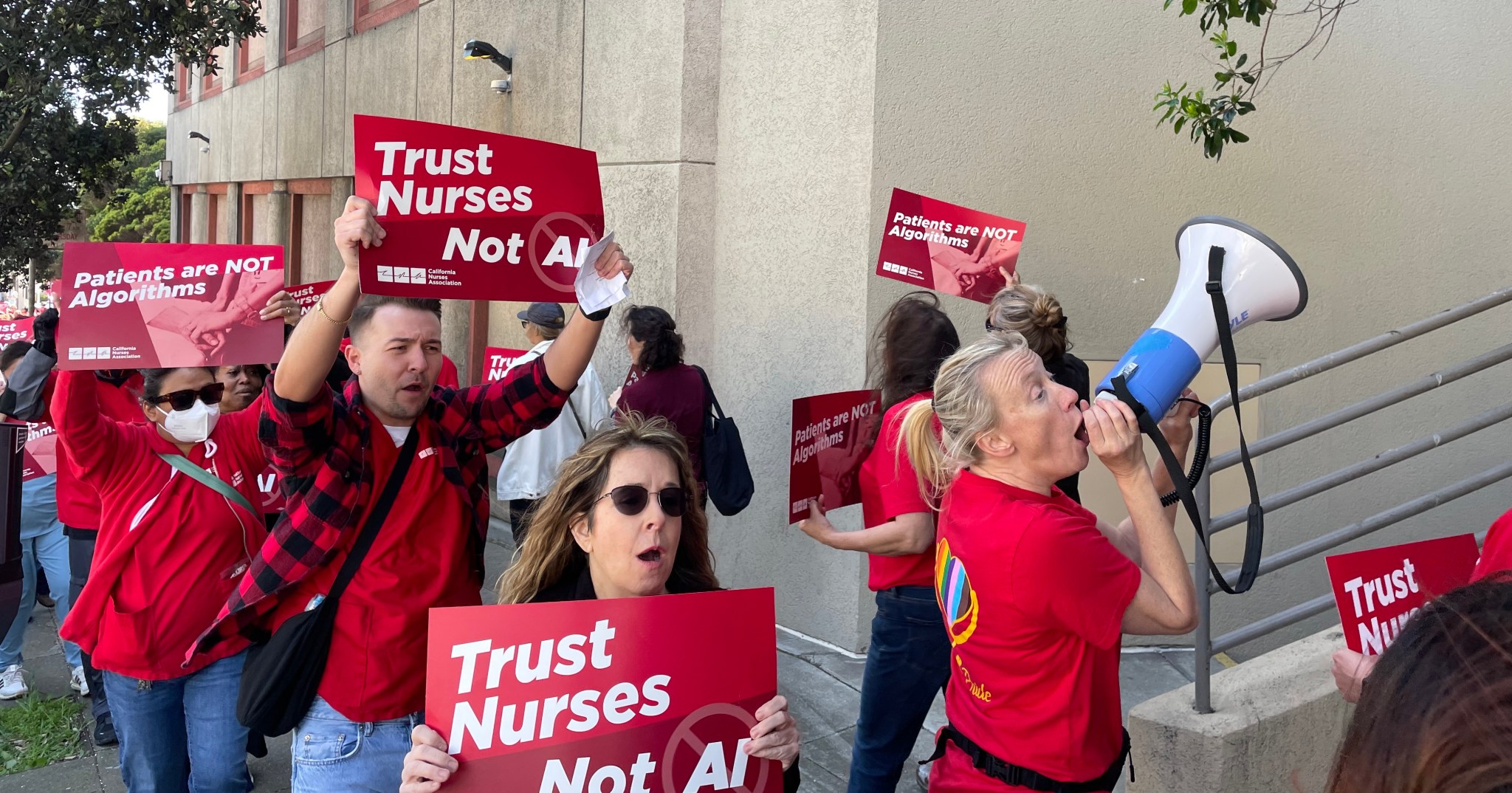 Kaiser nurses rail against AI use in hospitals at San Francisco protest
