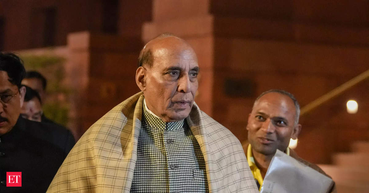 congress-manifesto-indicates-backdoor-attempts-to-implement-religion-based-quota:-rajnath-singh