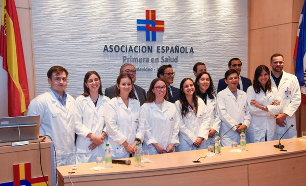 la-asociacion-espanola-dio-la-bienvenida-a-sus-nuevos-medicos-residentes-2024