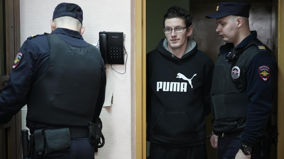 estadounidense-acusado-de-narcotrafico-en-rusia-comparece-en-tribunal