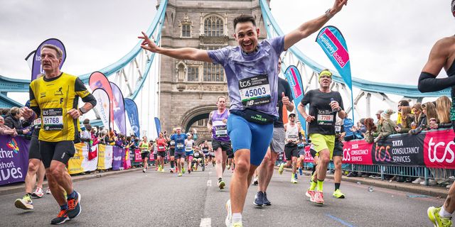 Correr una maratón me ayudó a confiar más en mi mismo: la historia de mis primeros 42K en Londres