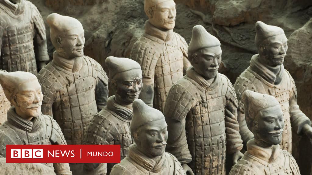 Guerreros de terracota: la accidentada historia de cómo se descubrió en China uno de los mayores hallazgos arqueológicos de la historia – BBC News Mundo