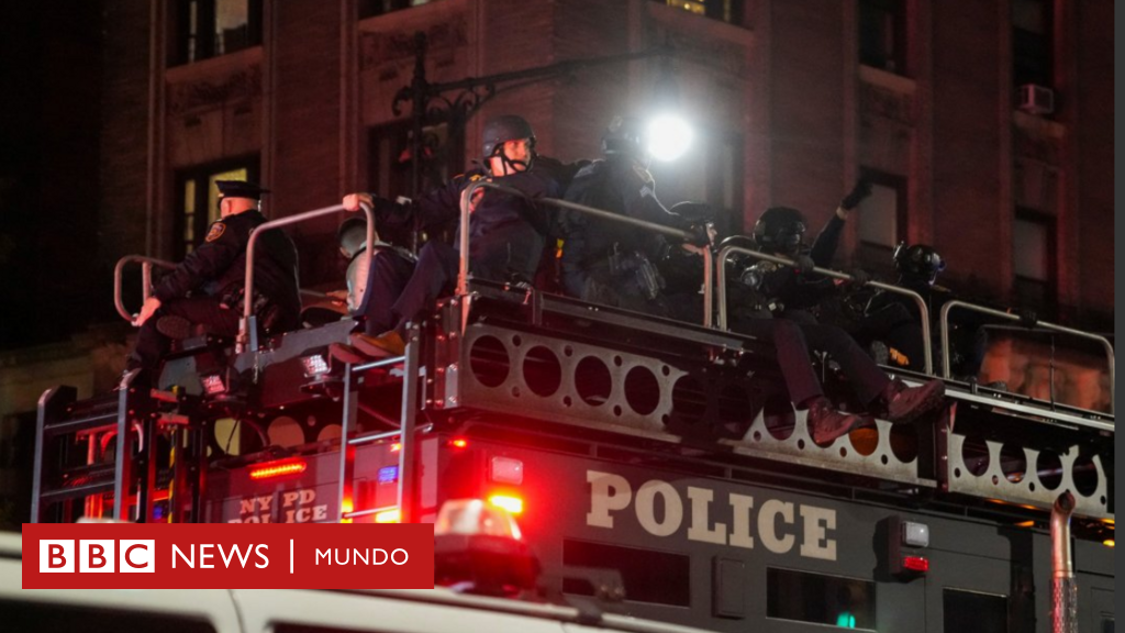 Columbia: la policía de Nueva York irrumpe en un edificio de la universidad que había sido tomado por los estudiantes en protesta por la guerra en Gaza – BBC News Mundo