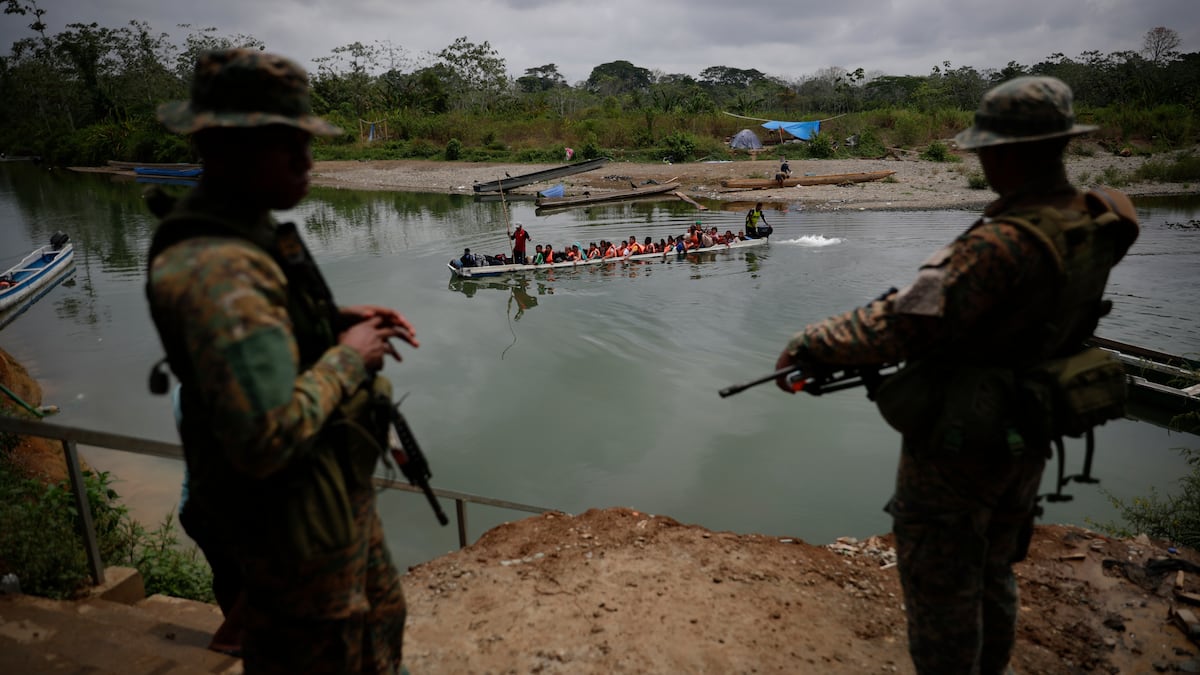 “Cerrar el Darién”: el drama migratorio pasa desapercibido por Ciudad de Panamá