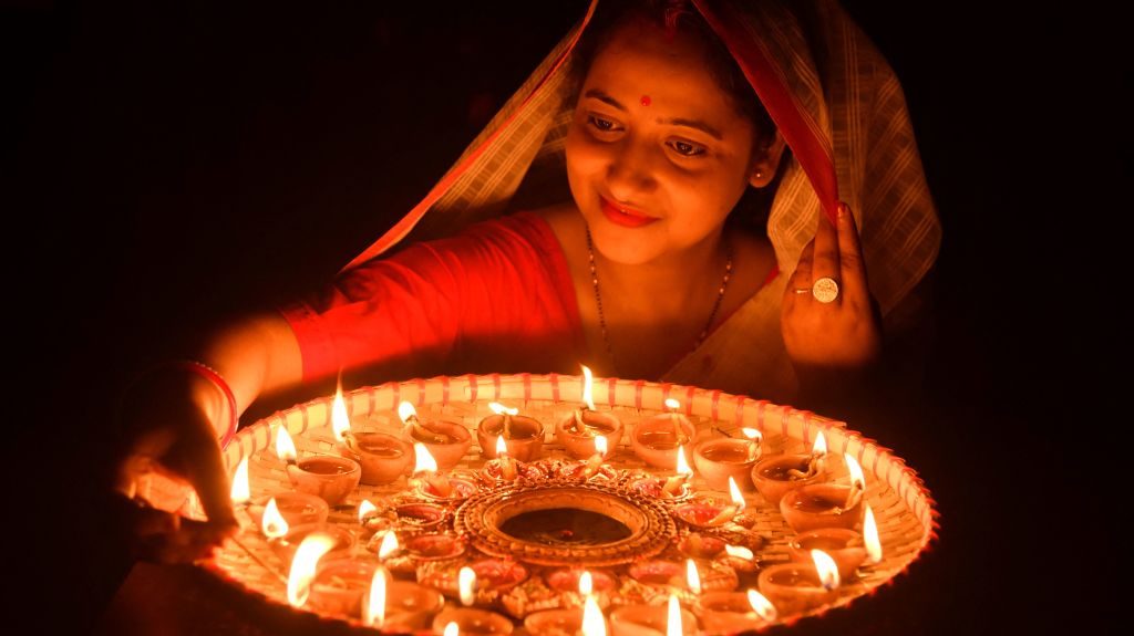 ¿que-es-diwali,-la-popular-celebracion-que-ha-trascendido-fronteras-y-religiones?