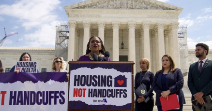 Faith leaders, Cori Bush call for ‘Housing, Not Handcuffs
