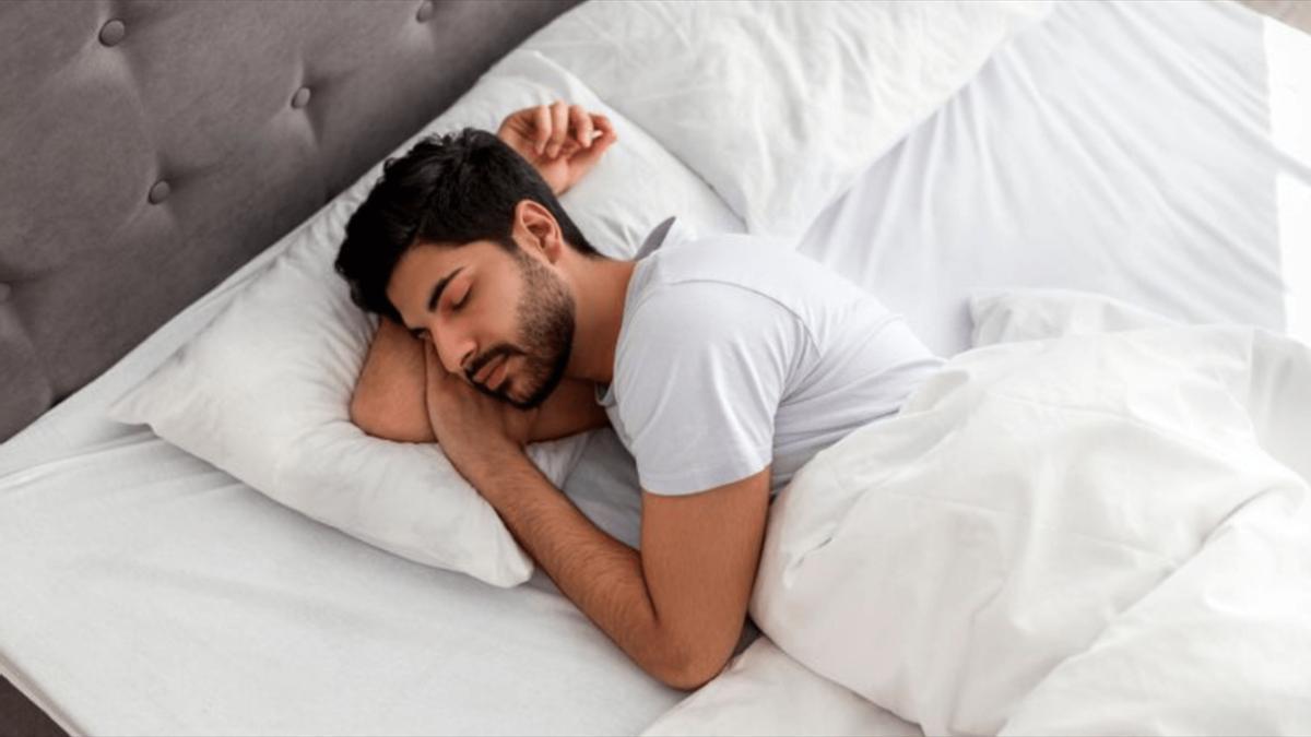tres-habitos-que-te-ayudaran-a-dormir-bien-y-ademas-adelgazar