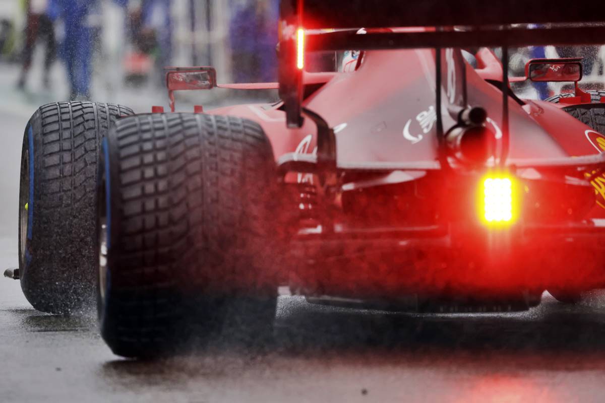 Fórmula 1: Ferrari pone a prueba protectores de ruedas para lluvia a pedido de la FIA