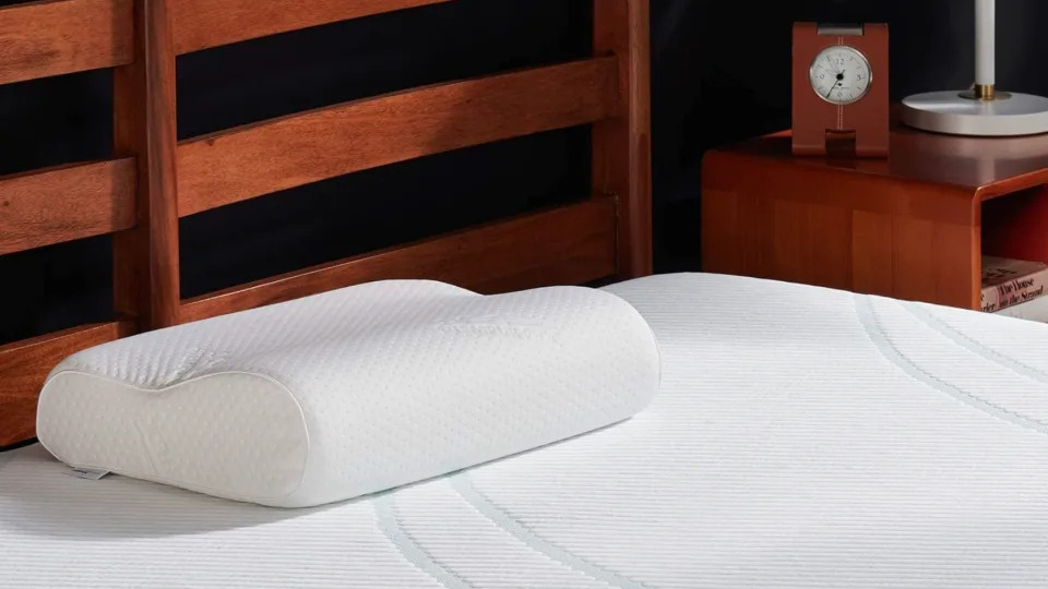 La mejor almohada para aliviar el dolor de cuello, según un experto